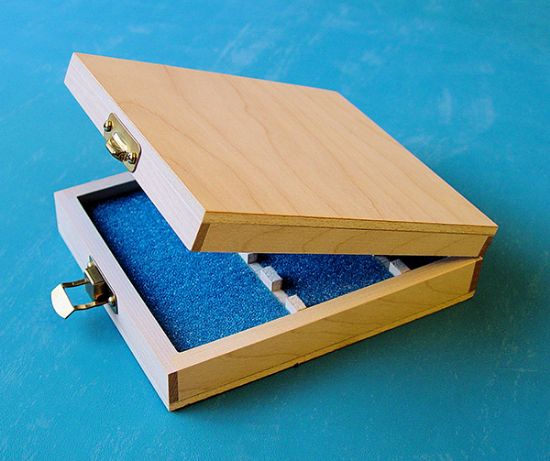 Picture of Wooden Tweezers Holder Case