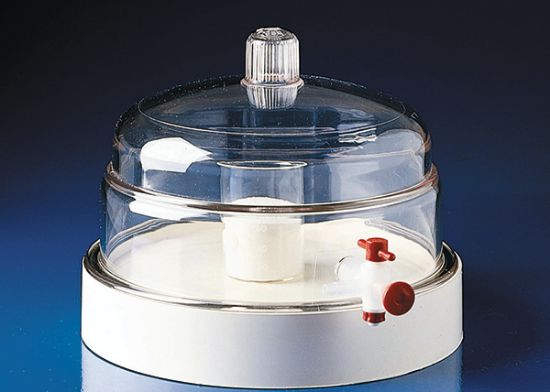 Picture of Vacuum Bell Jar & Plate